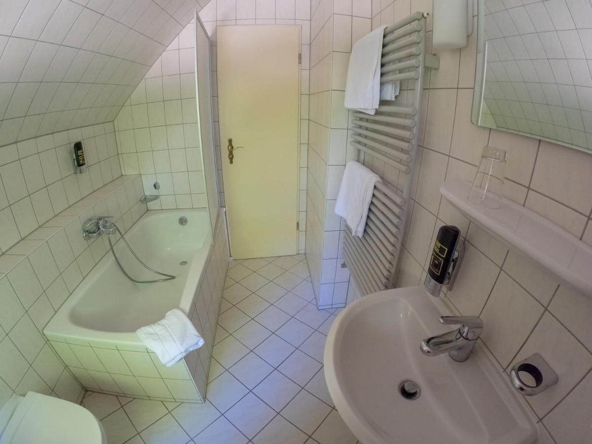 Hotel Diana Schonwalde-Glien Buitenkant foto