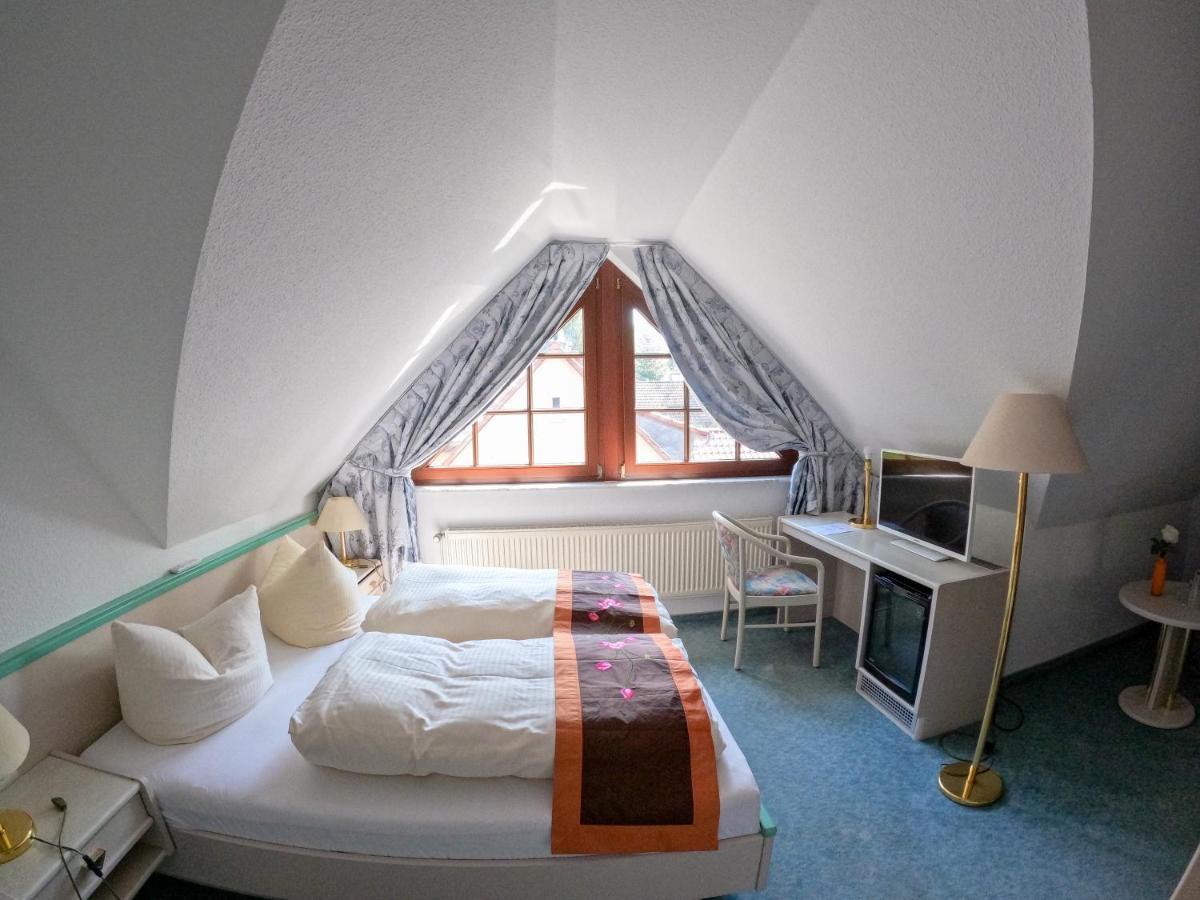 Hotel Diana Schonwalde-Glien Buitenkant foto