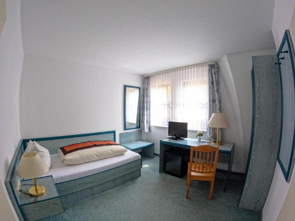 Hotel Diana Schonwalde-Glien Buitenkant foto
