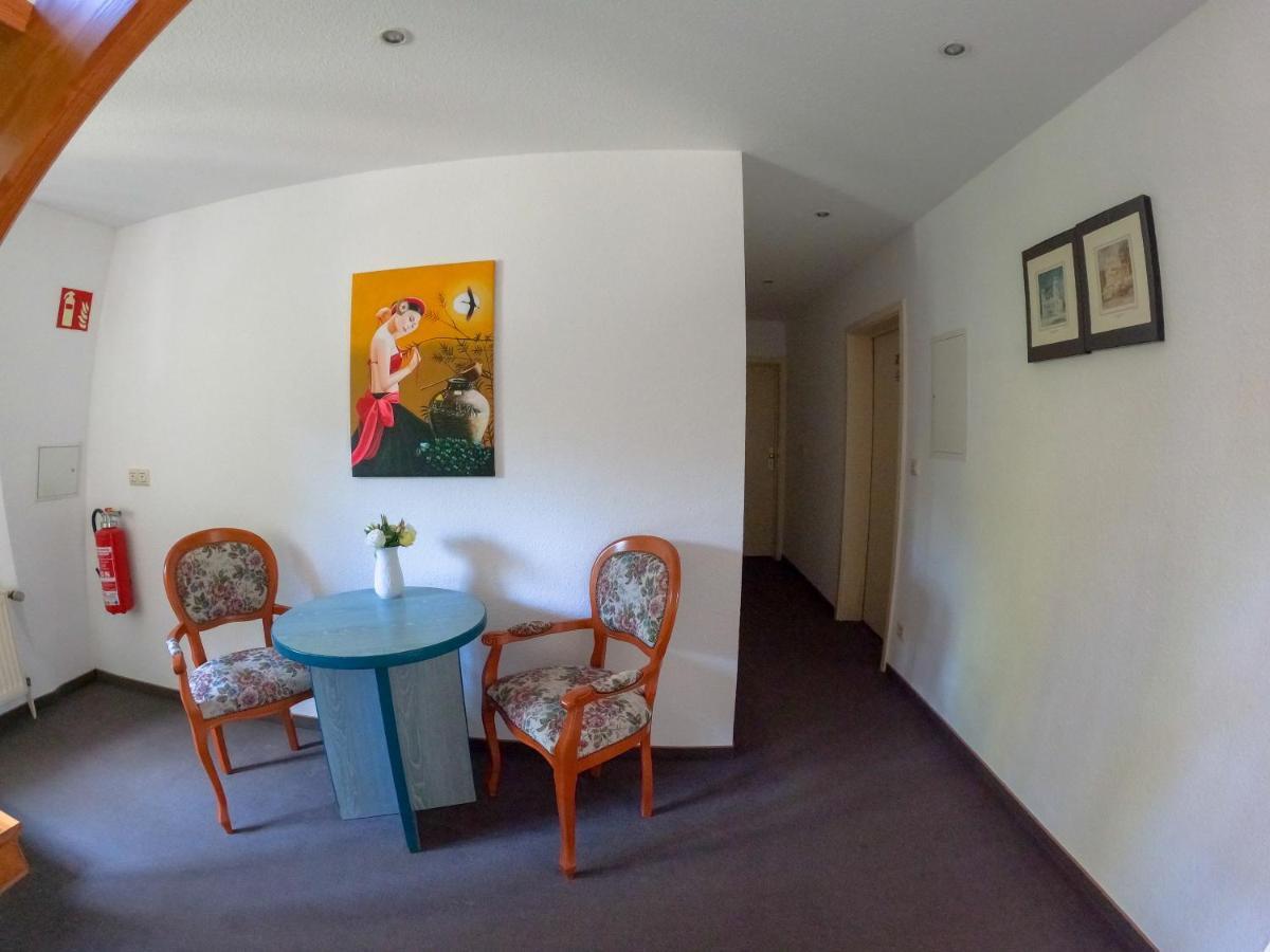 Hotel Diana Schonwalde-Glien Buitenkant foto